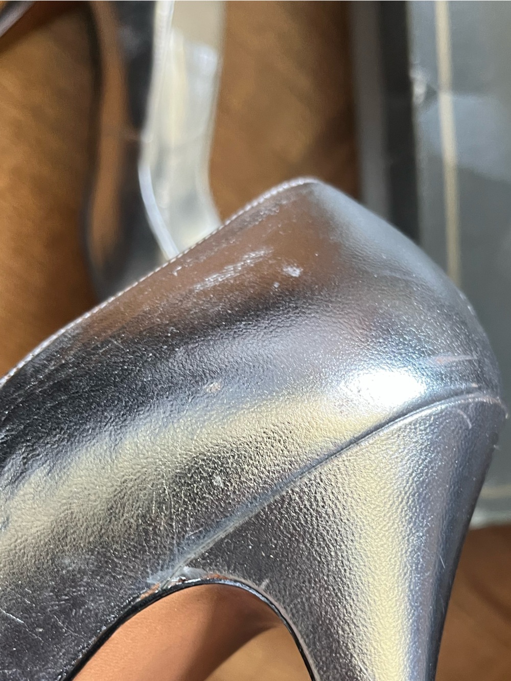 Bally Silver Metallic Leather Pointed Pumps | Size 8 AA - Picture 8 of 14